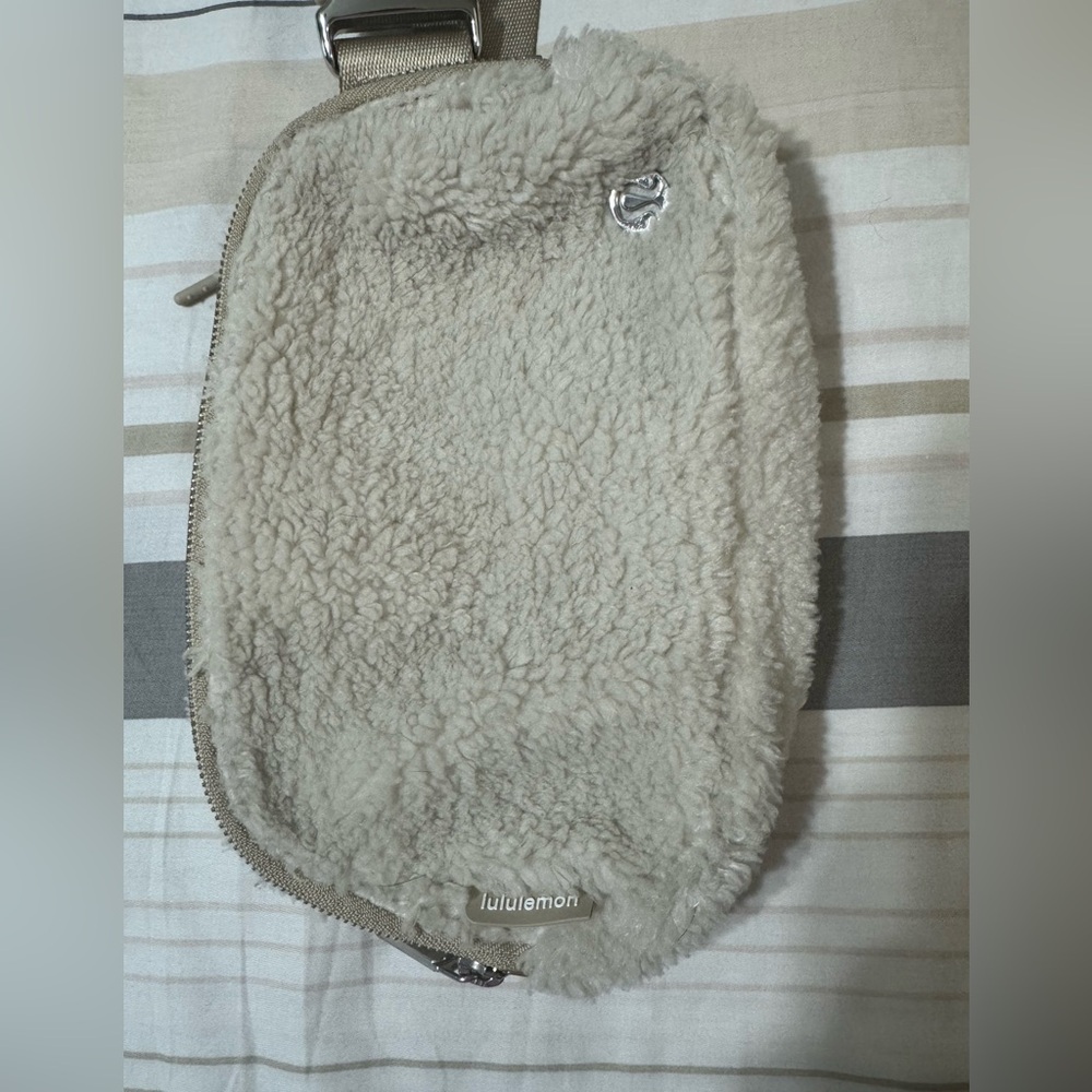 lululemon Cream Sherpa Zipper Pouch